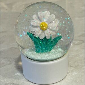 New white daisy flower snow globe, miniature glittered snow globe, pretty gift!